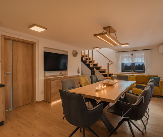 jídelna v podvečer